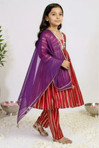 A Happy Girl wearing Little Carrot Gold Foil Printed Anarkali Kurti set with Dupatta