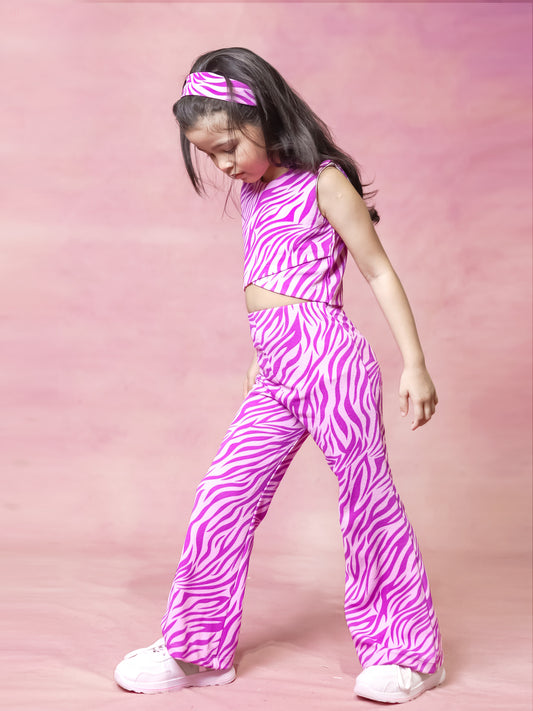 Little Carrot Retro Casual Coord Set Copy, Co ord Set, premium kids' wear for girls, size 4-5-years.