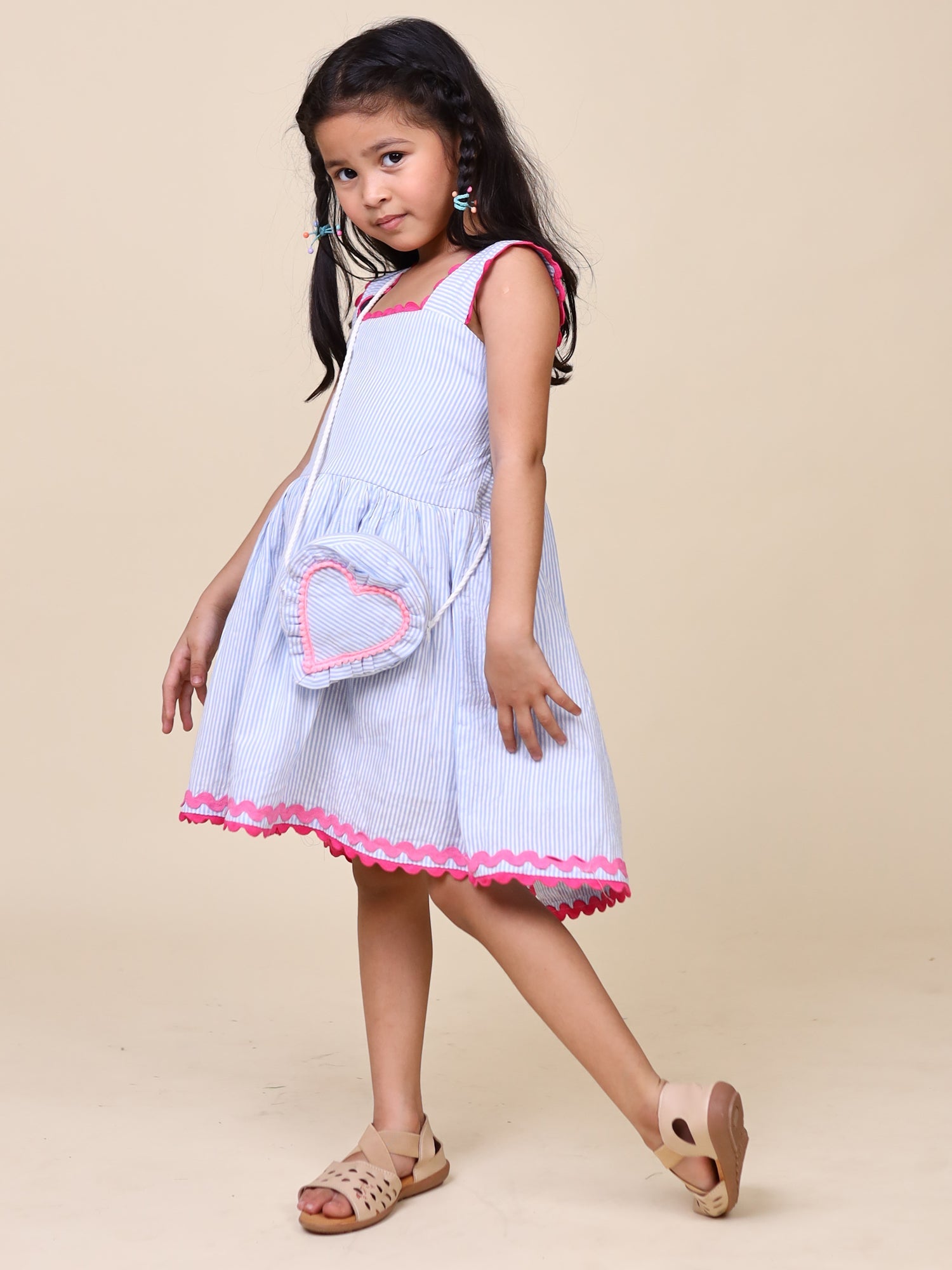 Little Carrot Summer Cotton Dress With Sling Bag, Back Tie up, premium kids' wear for girls, size 2-3-years.